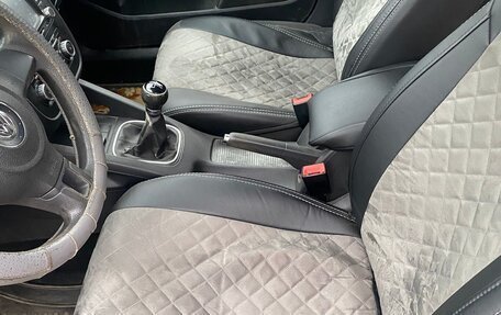 Volkswagen Jetta VI, 2010 год, 358 000 рублей, 9 фотография