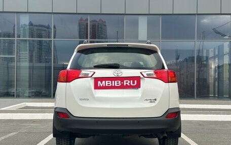 Toyota RAV4, 2014 год, 1 920 000 рублей, 8 фотография