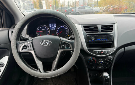 Hyundai Solaris II рестайлинг, 2016 год, 879 000 рублей, 5 фотография