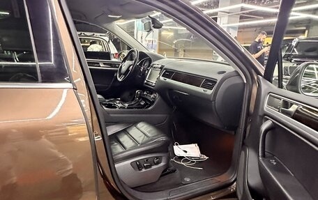 Volkswagen Touareg III, 2013 год, 2 450 000 рублей, 9 фотография