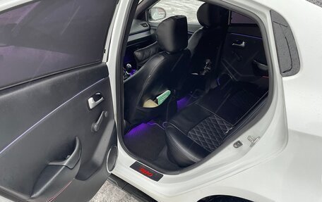 KIA Rio III рестайлинг, 2014 год, 550 000 рублей, 16 фотография