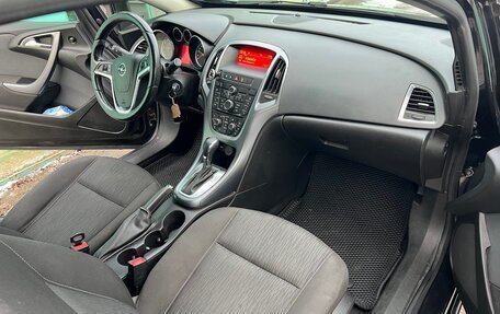 Opel Astra J, 2013 год, 720 000 рублей, 10 фотография