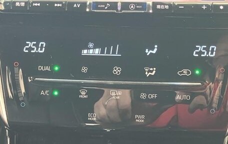 Toyota Harrier, 2017 год, 2 067 000 рублей, 17 фотография