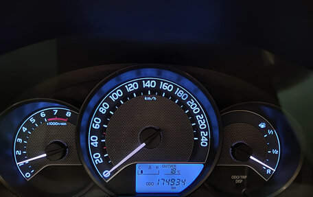 Toyota Corolla, 2013 год, 1 180 000 рублей, 13 фотография