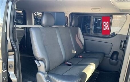 Toyota HiAce H200, 2021 год, 3 729 000 рублей, 22 фотография