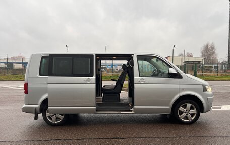 Volkswagen Multivan T5, 2012 год, 1 890 000 рублей, 5 фотография