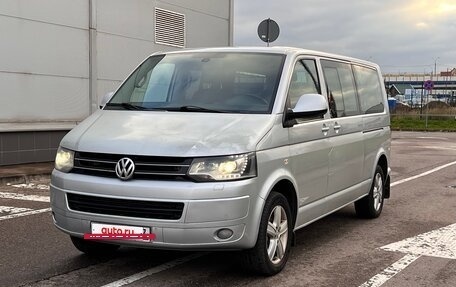 Volkswagen Multivan T5, 2012 год, 1 890 000 рублей, 2 фотография