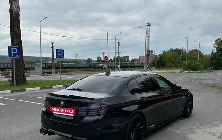 BMW 5 серия, 2012 год, 2 350 000 рублей, 3 фотография