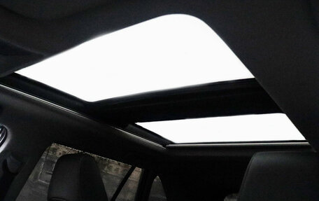 Toyota RAV4, 2024 год, 4 450 000 рублей, 22 фотография