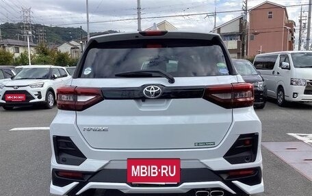 Toyota Raize I, 2022 год, 1 305 000 рублей, 5 фотография