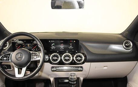 Mercedes-Benz GLA, 2020 год, 3 950 950 рублей, 11 фотография