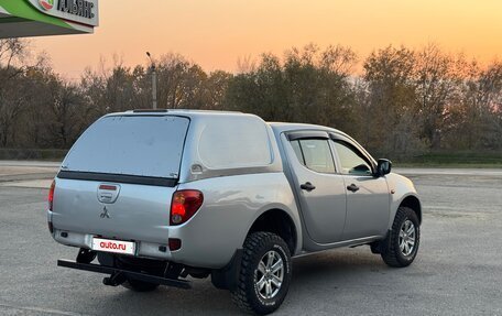 Mitsubishi L200 IV рестайлинг, 2007 год, 1 070 000 рублей, 4 фотография