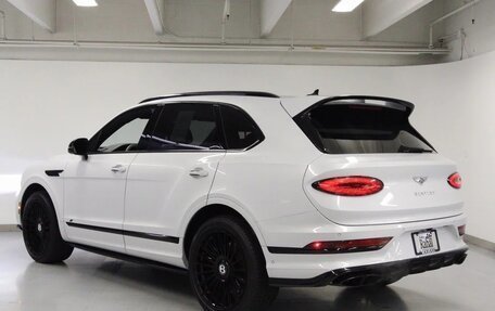 Bentley Bentayga I, 2023 год, 21 380 404 рублей, 6 фотография