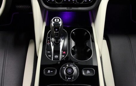 Bentley Bentayga I, 2023 год, 21 380 404 рублей, 15 фотография