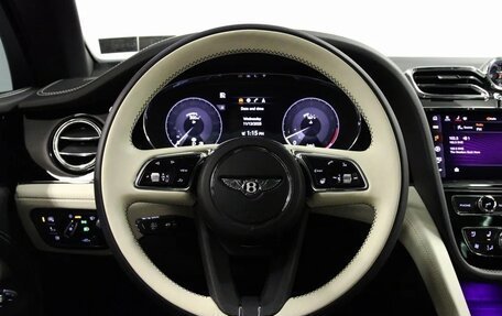 Bentley Bentayga I, 2023 год, 21 380 404 рублей, 13 фотография