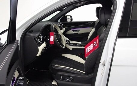 Bentley Bentayga I, 2023 год, 21 380 404 рублей, 16 фотография