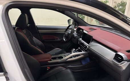 Geely Coolray I, 2020 год, 1 635 000 рублей, 9 фотография