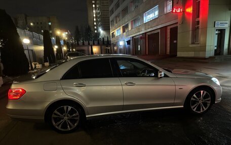 Mercedes-Benz E-Класс, 2009 год, 1 390 000 рублей, 3 фотография