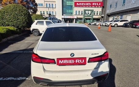 BMW 5 серия, 2022 год, 3 580 000 рублей, 4 фотография