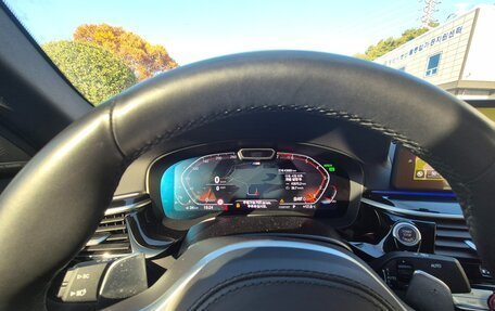 BMW 5 серия, 2022 год, 3 580 000 рублей, 8 фотография