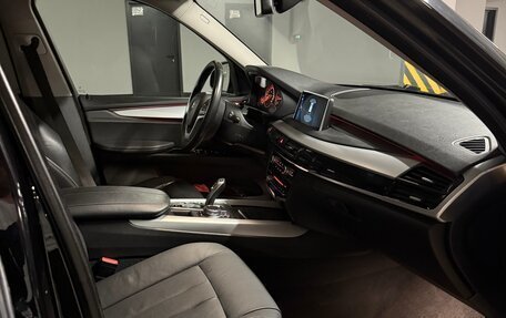 BMW X5, 2017 год, 3 800 000 рублей, 9 фотография