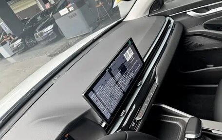 Geely Emgrand, 2025 год, 1 760 000 рублей, 9 фотография