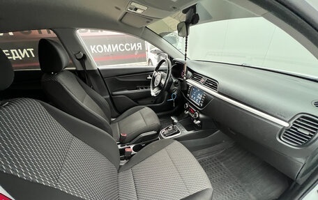 KIA Rio IV, 2019 год, 1 589 000 рублей, 18 фотография