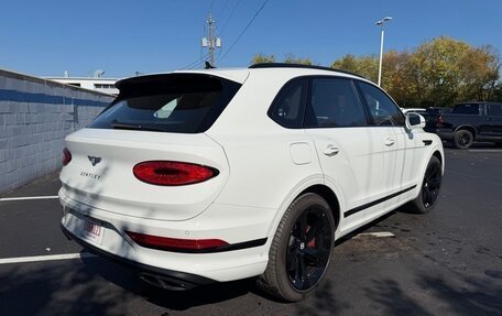 Bentley Bentayga I, 2023 год, 21 716 528 рублей, 6 фотография