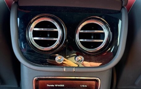 Bentley Bentayga I, 2023 год, 21 716 528 рублей, 14 фотография