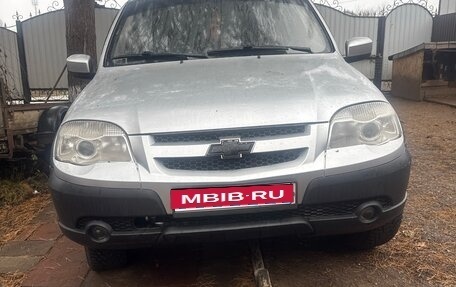 Chevrolet Niva I рестайлинг, 2012 год, 550 000 рублей, 1 фотография