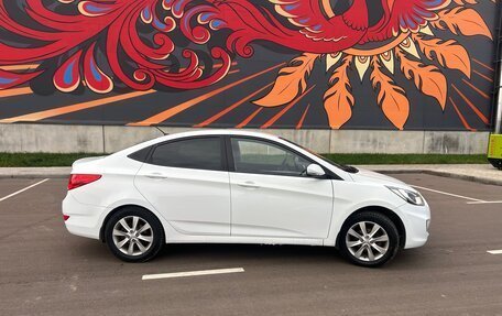 Hyundai Solaris II рестайлинг, 2011 год, 650 000 рублей, 7 фотография