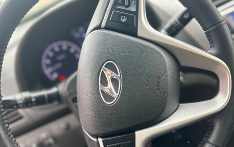 Hyundai Solaris II рестайлинг, 2011 год, 650 000 рублей, 10 фотография