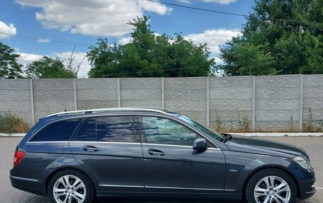 Mercedes-Benz C-Класс, 2010 год, 1 100 000 рублей, 3 фотография