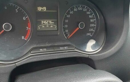 Volkswagen Polo VI (EU Market), 2018 год, 630 000 рублей, 9 фотография