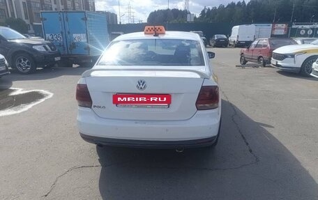 Volkswagen Polo VI (EU Market), 2018 год, 630 000 рублей, 5 фотография