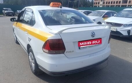 Volkswagen Polo VI (EU Market), 2018 год, 630 000 рублей, 3 фотография