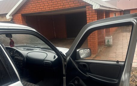 Chevrolet Niva I рестайлинг, 2012 год, 550 000 рублей, 10 фотография