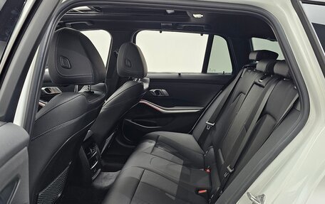 BMW 3 серия, 2022 год, 3 650 000 рублей, 14 фотография