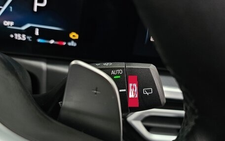 BMW 3 серия, 2022 год, 3 650 000 рублей, 10 фотография