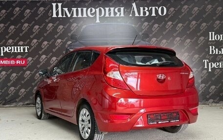 Hyundai Solaris II рестайлинг, 2011 год, 695 000 рублей, 7 фотография