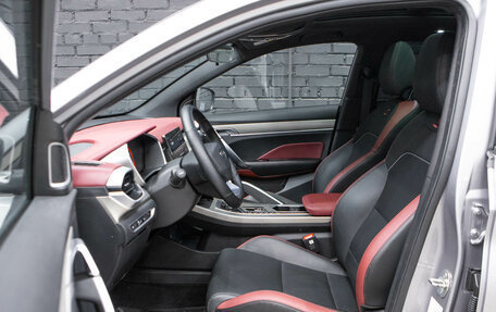 Geely Coolray I, 2023 год, 1 670 000 рублей, 10 фотография