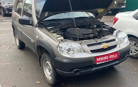 Chevrolet Niva I рестайлинг, 2018 год, 760 000 рублей, 1 фотография