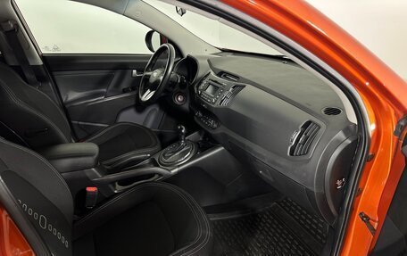 KIA Sportage III, 2011 год, 1 500 000 рублей, 14 фотография