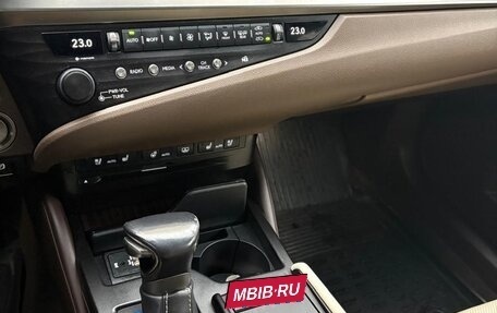 Lexus ES VII, 2018 год, 3 550 000 рублей, 8 фотография