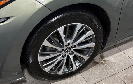 Lexus ES VII, 2018 год, 3 550 000 рублей, 13 фотография