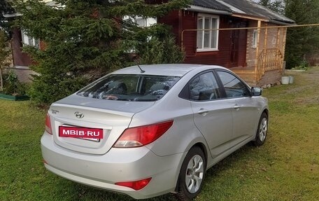 Hyundai Solaris II рестайлинг, 2016 год, 820 000 рублей, 4 фотография