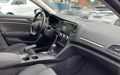 Renault Megane IV, 2022 год, 2 260 000 рублей, 5 фотография