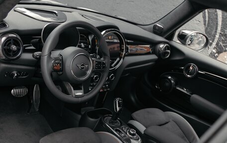 MINI Hatch, 2024 год, 6 600 000 рублей, 16 фотография