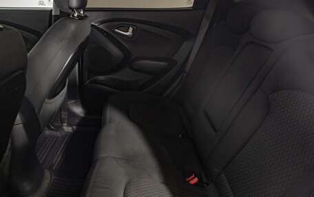 Hyundai ix35 I рестайлинг, 2012 год, 999 000 рублей, 10 фотография