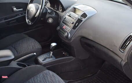 KIA cee'd I рестайлинг, 2008 год, 647 000 рублей, 16 фотография